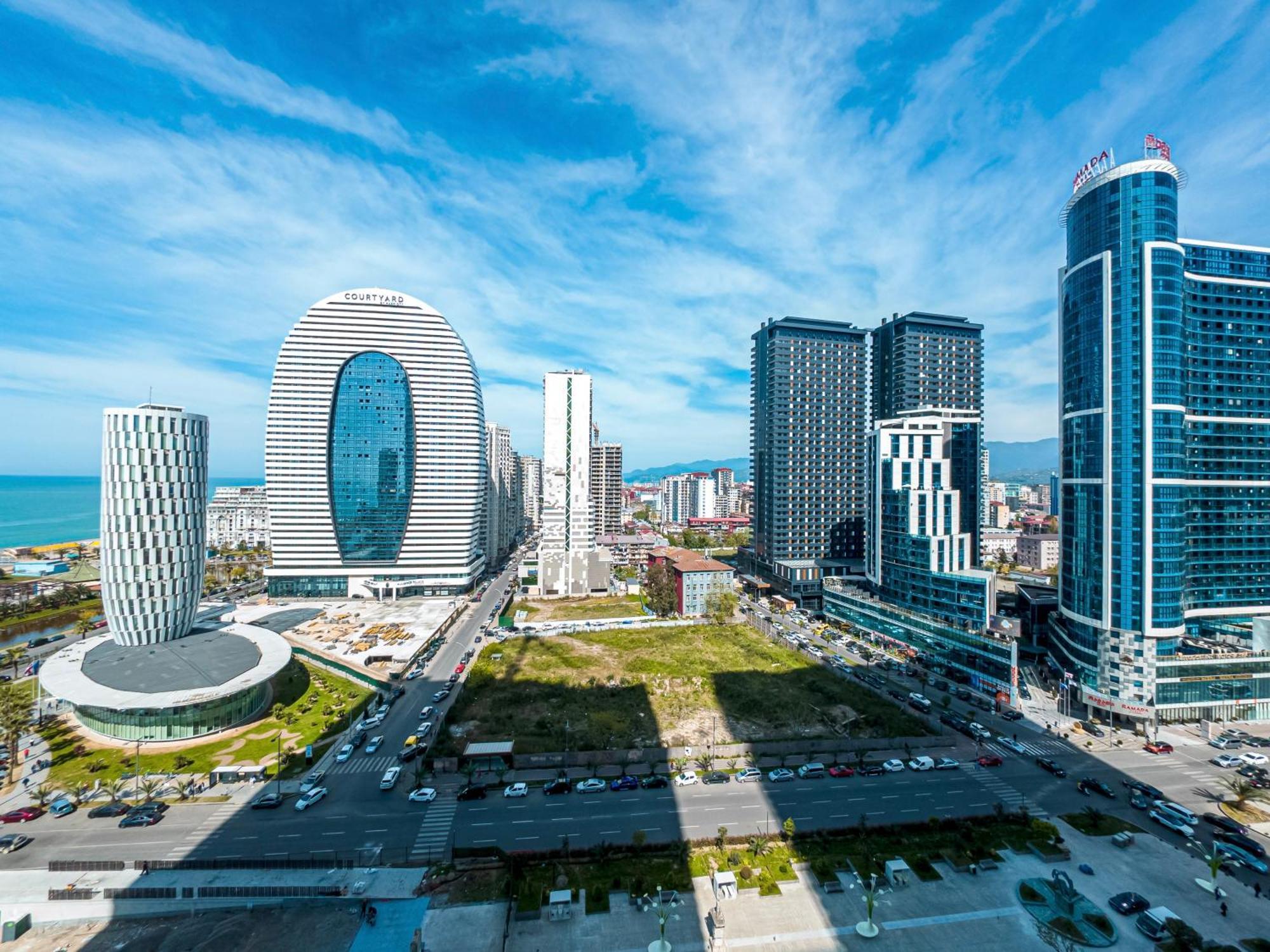 Cozy City Apartments In Orbi 바투미 외부 사진